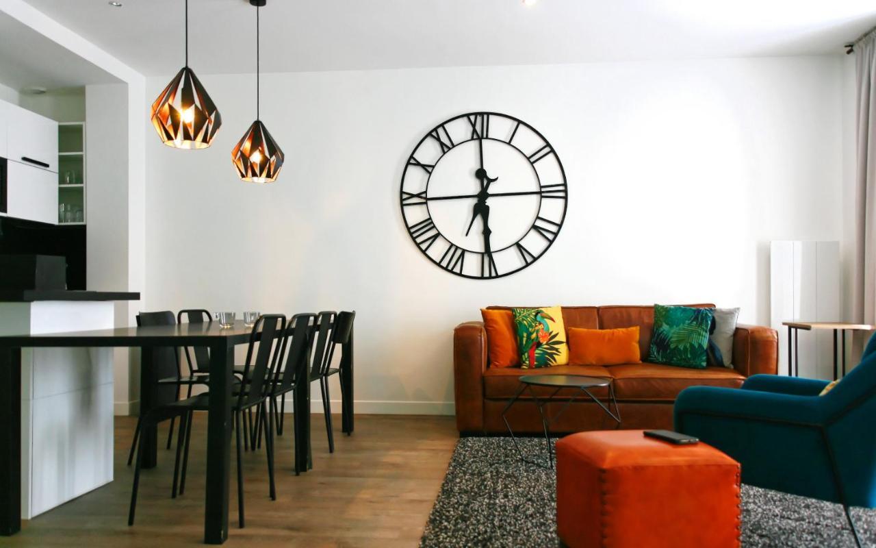 Elegant Appartement Dans Le Quartier Concorde A Paris Bagian luar foto